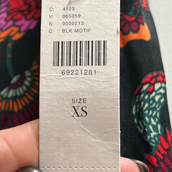 NWT By Anthropologie the Silky Balloon Leg Cargo - Picture 7 of 7